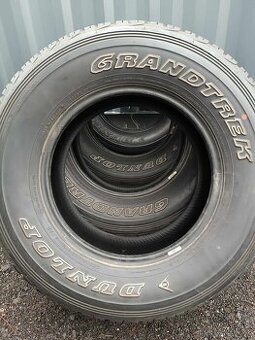 DUNLOP Grandtrek 285/65R17
