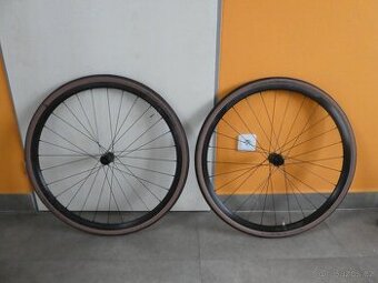Syncros RP 2.0 Disc - zapletená kola