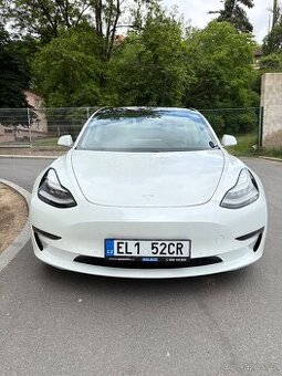 Tesla Model 3 Long Range