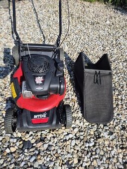 Benzínová sekačká MTD SMART 46 SPBS s pojezdem