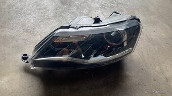 Přední originální levý světlomet s LED, Škoda Rapid