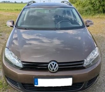 VW GOLF 1.4 16V , 59kw , benzin ( SLEVA )