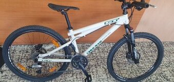 Dirtové horské kolo GT Chucker 26"