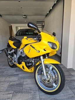 Suzuki SV650S