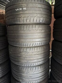 245/40 R18