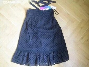 Značkové letní šaty z madeirové krajky xs