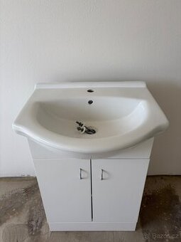 Koupelnová skříňka s umyvadlem