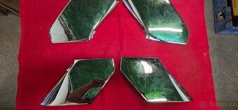 Volha Gaz 21, chromy zadních dveří, nové