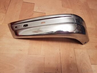 BMW e21 pravý roh předního nárazníku