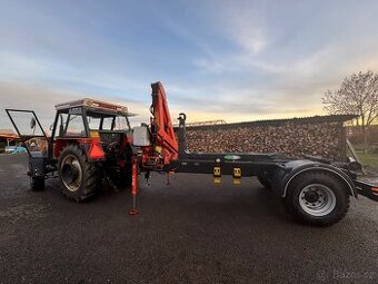 Hákový nosič kontejneru