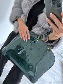 Louis Vuitton Alma MM bleu nuit