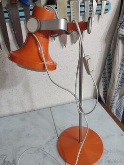 KAMENICKÝ ŠENOV-STARÁ STOLNÍ LAMPIČKA