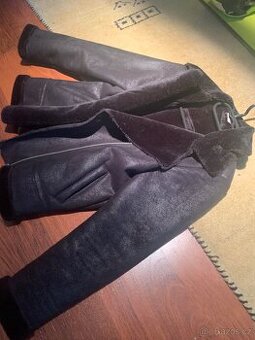 Dívčí bunda/ kožíšek 10-12 let