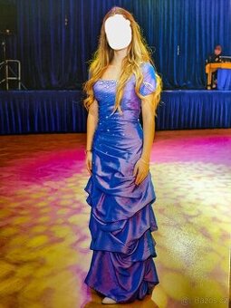 Plesové (maturitní) šaty