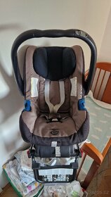 Autosedačka Britax Römer Baby Safe plus 2 (0-13kg)