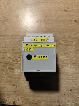 Pomocný zdroj 10V