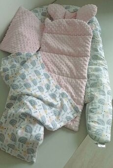 Hnizdecko pro miminko