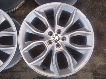 Prodám originální sadu disků Škoda Scala/Kamiq R18