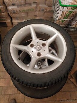 Zánovní zimní pneu Smart + originál ALU