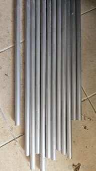 Garnýže na záclony a závěsy