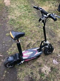 El. koloběžka 800W, LION BAT.10" kola, nosnost 130kg