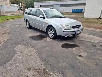Ford mondeo combi 2.0tdci 96kw, super stav, max vybava, kože