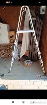 Bazén s příslušenstvím