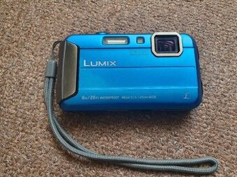 PANASONIC Lumix DMC-FT25 + FT30 - NEFUNKČNÍ