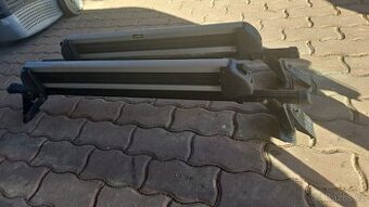 Nosič lyží  - držák na lyže