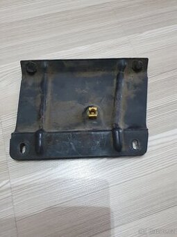 VW T4 drzak intercooleru