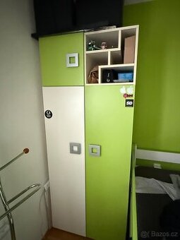 Pokojíček .. šatní skříně