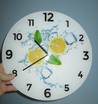 Skleněné kuchyňské hodiny