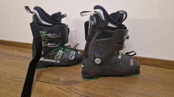 Přeskáče Nordika 28.5 Sport Machine 90 Xr