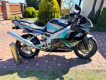 Kawasaki ZX-9R Ninja, v původním stavu, plně funkčni