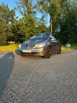 Mercedes-Benz B 180 w245