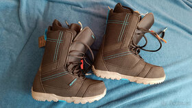 Snowbordové boty Burton - nové, nepoužité