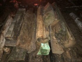 Prodam starší drevo