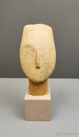 Soška hlavy kykladského idolu - 1