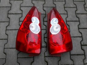 Zadní pravé světlo Mazda 5-2007