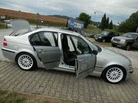 BMW Řada 3 325i 141 kw