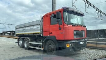 MAN 26.464 FNLL – TŘÍSTRANNÝ SKLÁPĚČ 6x4 | 338 kW