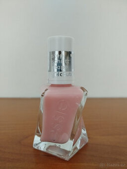 Lak na nehty Essie Gel Couture 10 Sheer Fantasy