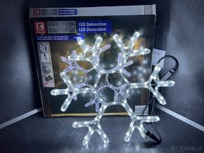 Vánoční svítící LED vločka