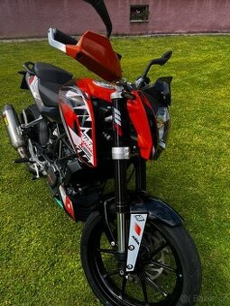 KTM Duke 125