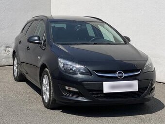 Opel Astra 1.6 CDTi , 100 kW nafta, 2014