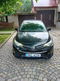 Toyota Avensis kombi 1.8vvti 108kw, Nezávislé topení