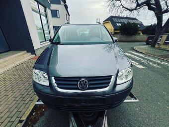 Veškeré náhradní díly VW Touran 1T1 2006 BSX GUG LD7X