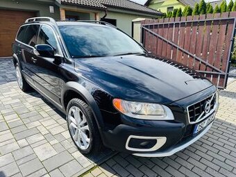 Volvo XC70 D5 AWD 151kW SUMMUM servis