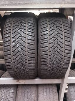 235/45/18 Dunlop