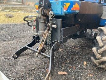 Čelní hydraulika iseki